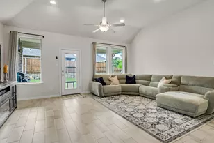 916 Monarch Ln, Celina, TX 75009 - Photo 11