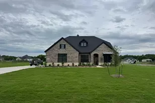 1455 Julian Dr, Van Alstyne, TX 75495 - Photo 1
