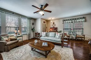 4253 Riverview Dr, Carrollton, TX 75010 - Photo 5