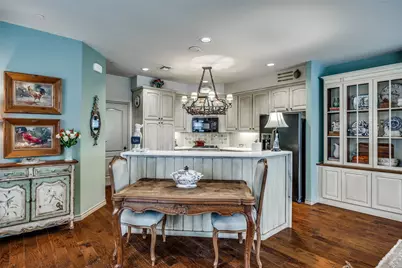 4253 Riverview Drive, Carrollton, TX 75010 - Photo 7