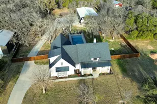 1017 Forest Glen Rd, Weatherford, TX 76087 - Photo 3