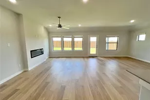 1005 Airbender Dr, Princeton, TX 75407 - Photo 5