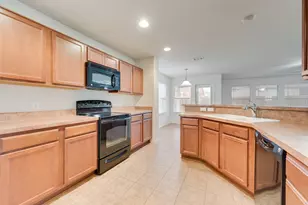 10408 Jaybird Dr, Fort Worth, TX 76244 - Photo 7