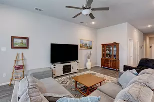 8948 Bronze Meadow Dr, Fort Worth, TX 76131 - Photo 5