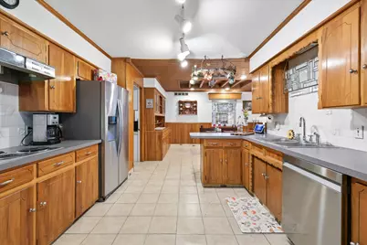 2218 Southridge Drive, Denton, TX 76205 - Photo 11