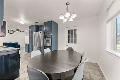 2204 Mountainview Drive, Hurst, TX 76054 - Photo 9