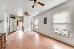 932 Moss St, Gainesville, TX 76240 - Photo 15