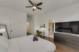 909 Elsbeth St, Dallas, TX 75208 - Photo 27