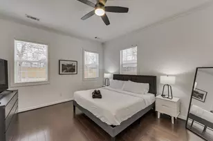 909 Elsbeth St, Dallas, TX 75208 - Photo 15