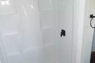 178 Valley Lake Ln, Springtown, TX 76082 - Photo 11