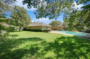 2712 Chamberlain Cir, Plano, TX 75023 - Photo 3