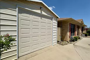 1413 Hickory Wood St, Sulphur Springs, TX 75482 - Photo 7