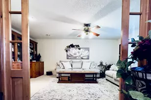 1413 Hickory Wood St, Sulphur Springs, TX 75482 - Photo 11