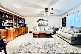 1413 Hickory Wood St, Sulphur Springs, TX 75482 - Photo 17