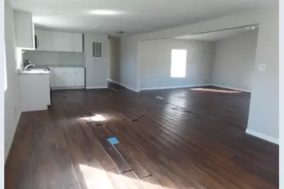 125 Oak Drive, Springtown, TX 76082 - Photo 7