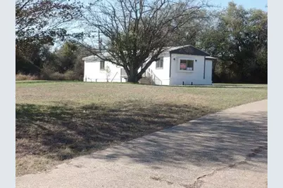 125 Oak Drive, Springtown, TX 76082 - Photo 17