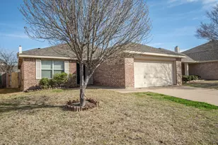 2117 Laughlin Rd, Fort Worth, TX 76177 - Photo 3