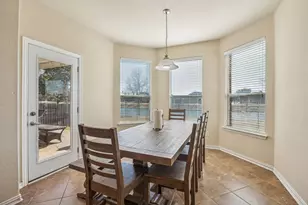 5424 Childress Dr, Grand Prairie, TX 75052 - Photo 11