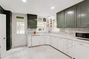 3727 W Biddison St, Fort Worth, TX 76109 - Photo 11