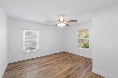 1720 Bagby Avenue, Waco, TX 76706 - Photo 29