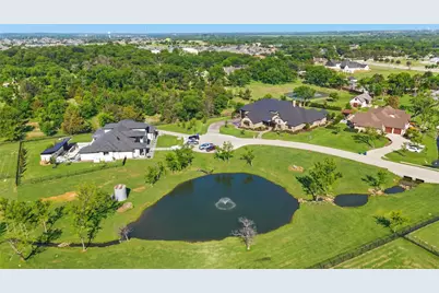 725 Sutton Lane, Copper Canyon, TX 76226 - Photo 13