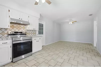 2611 Easy Street, Denison, TX 75020 - Photo 9