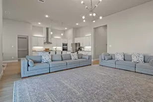 1032 Boardwalk Rd, Allen, TX 75013 - Photo 5