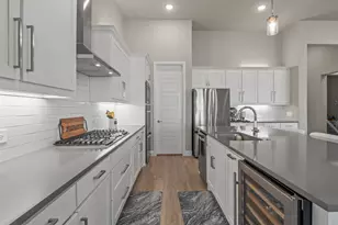 1032 Boardwalk Rd, Allen, TX 75013 - Photo 9