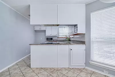 1109 Shady Hill Lane, Burleson, TX 76028 - Photo 7