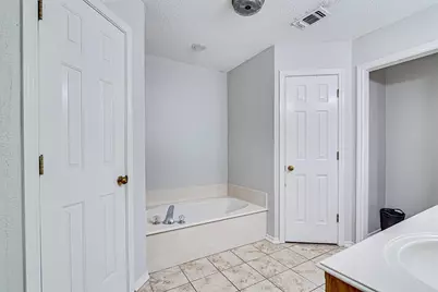 1109 Shady Hill Lane, Burleson, TX 76028 - Photo 15