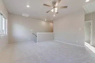 100 Hackberry Ln, Roanoke, TX 76262 - Photo 9