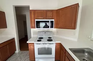 1008 Rock Springs Dr, Burleson, TX 76028 - Photo 11