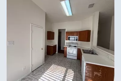 1008 Rock Springs Drive, Burleson, TX 76028 - Photo 9