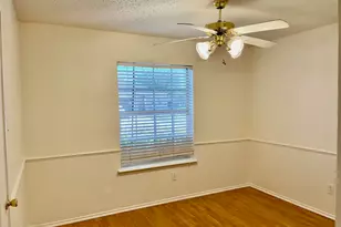 1008 Rock Springs Dr, Burleson, TX 76028 - Photo 27