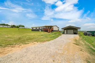 141 Kid Rd, Boyd, TX 76023 - Photo 5