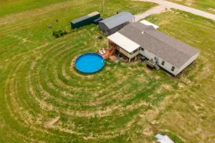 141 Kid Rd, Boyd, TX 76023 - Photo 29