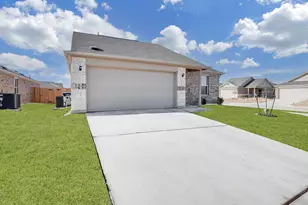 15133 Hacienda Post Trl, Fort Worth, TX 76052 - Photo 3