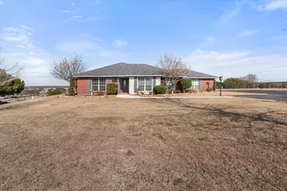 1917 Bentwater Parkway, Granbury, TX 76049 - Photo 1