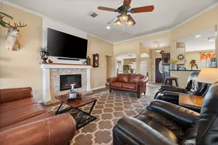 1917 Bentwater Pkwy, Granbury, TX 76049 - Photo 9