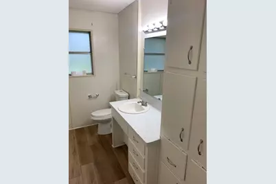 606 N Spencer Street, Lacy Lakeview, TX 76705 - Photo 5