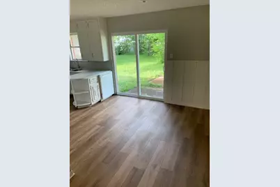 606 N Spencer Street, Lacy Lakeview, TX 76705 - Photo 9