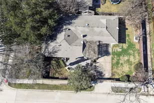 7135 Clemson Dr, Dallas, TX 75214 - Photo 31