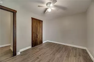 202 S Willomet Dr, Dallas, TX 75208 - Photo 9