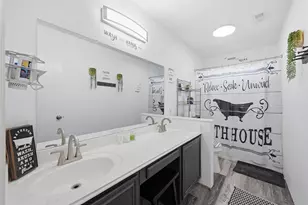 3805 Malibu Sun Dr, Fort Worth, TX 76137 - Photo 25