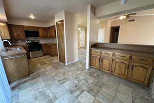 638 Grinnell Dr, Garland, TX 75043 - Photo 5