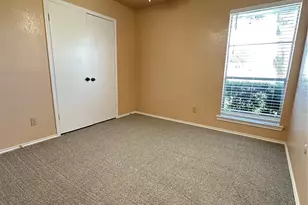 638 Grinnell Dr, Garland, TX 75043 - Photo 15