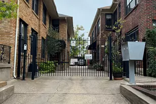 826 Blaylock Dr, Dallas, TX 75203 - Photo 19