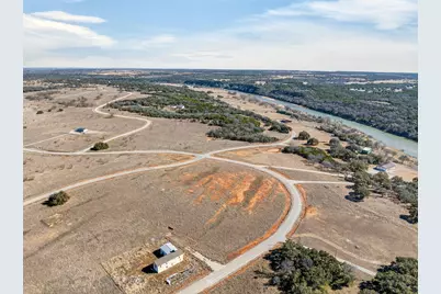 2157 River Shoals Road, Mineral Wells, TX 76067 - Photo 9