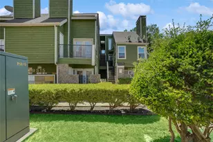 9815 Walnut St, Dallas, TX 75243 - Photo 21