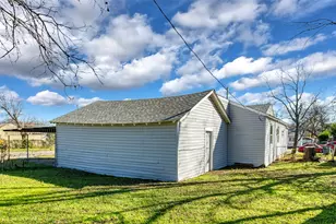 2667 Custer Dr, Dallas, TX 75216 - Photo 31